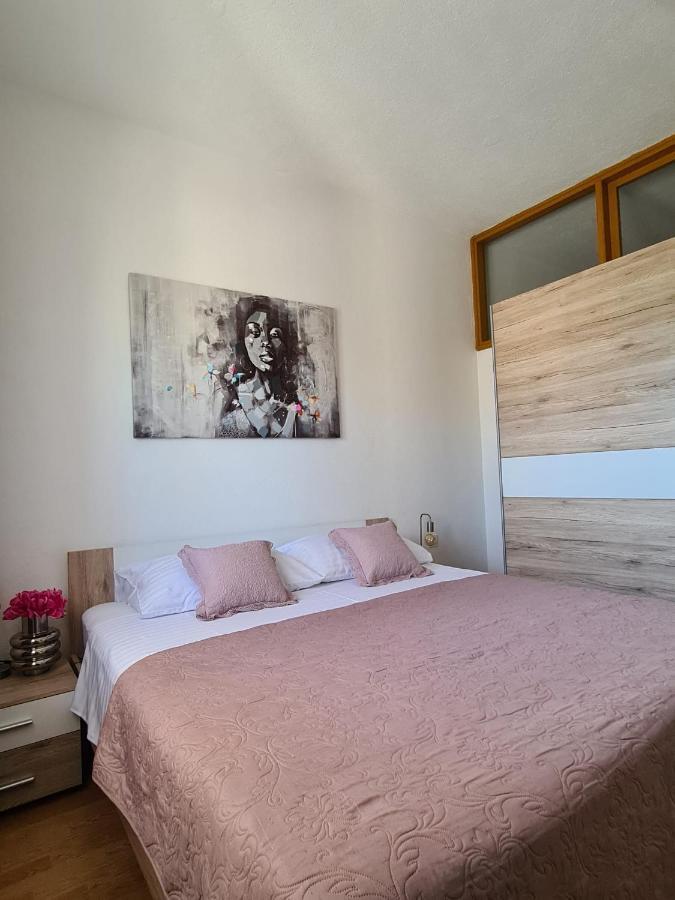 Apartman Roza 2 Ploce  Exteriér fotografie